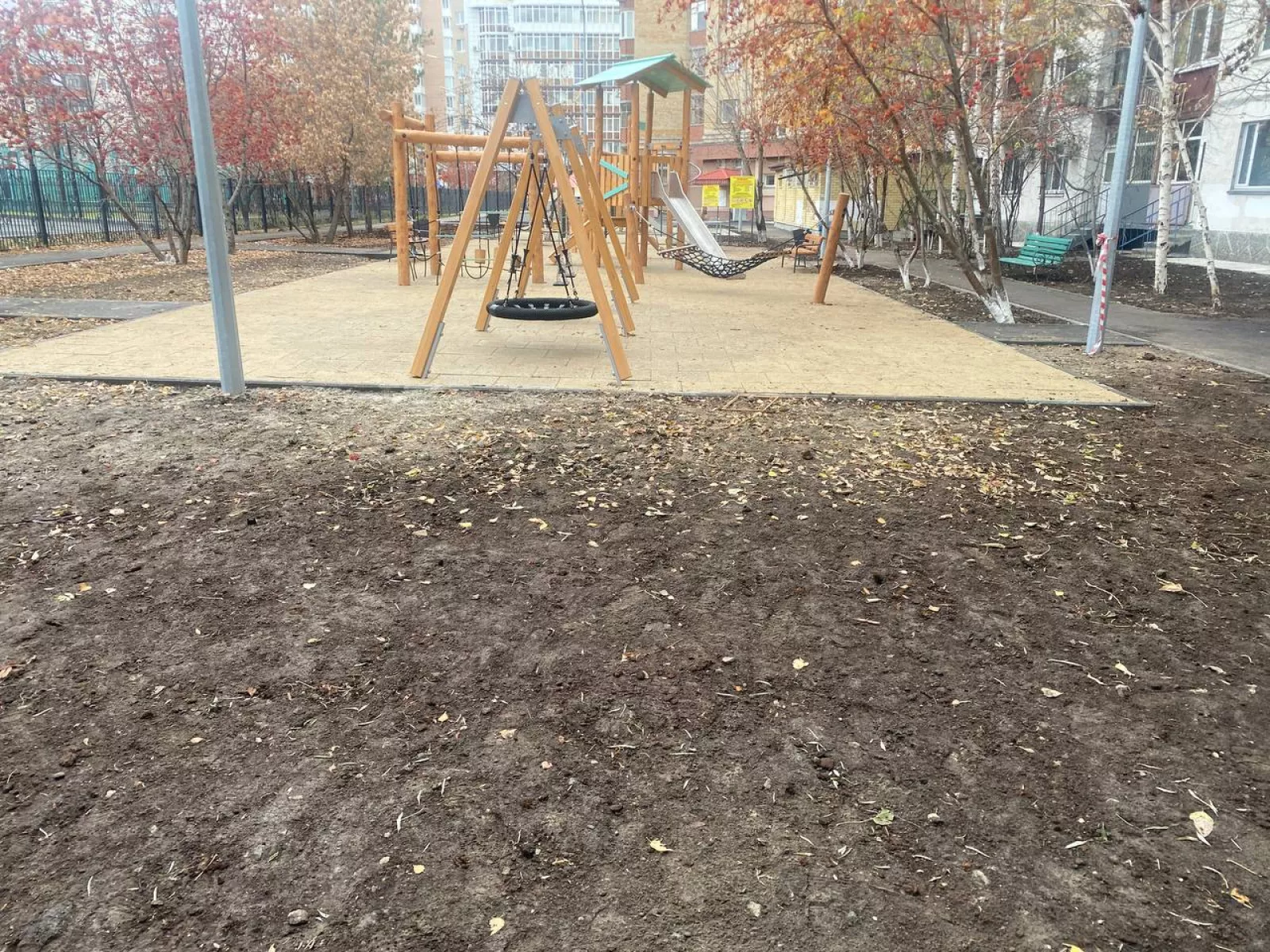 Благоустройство территории во дворе — фото 24